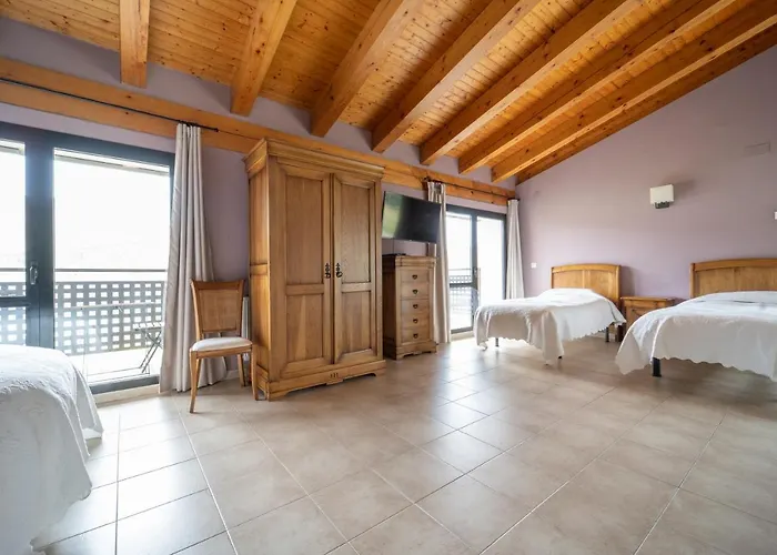 Estudios Ermitabarri Гостевой дом 3*