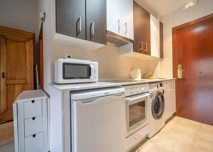 Гостевой дом Estudios Ermitabarri 3*